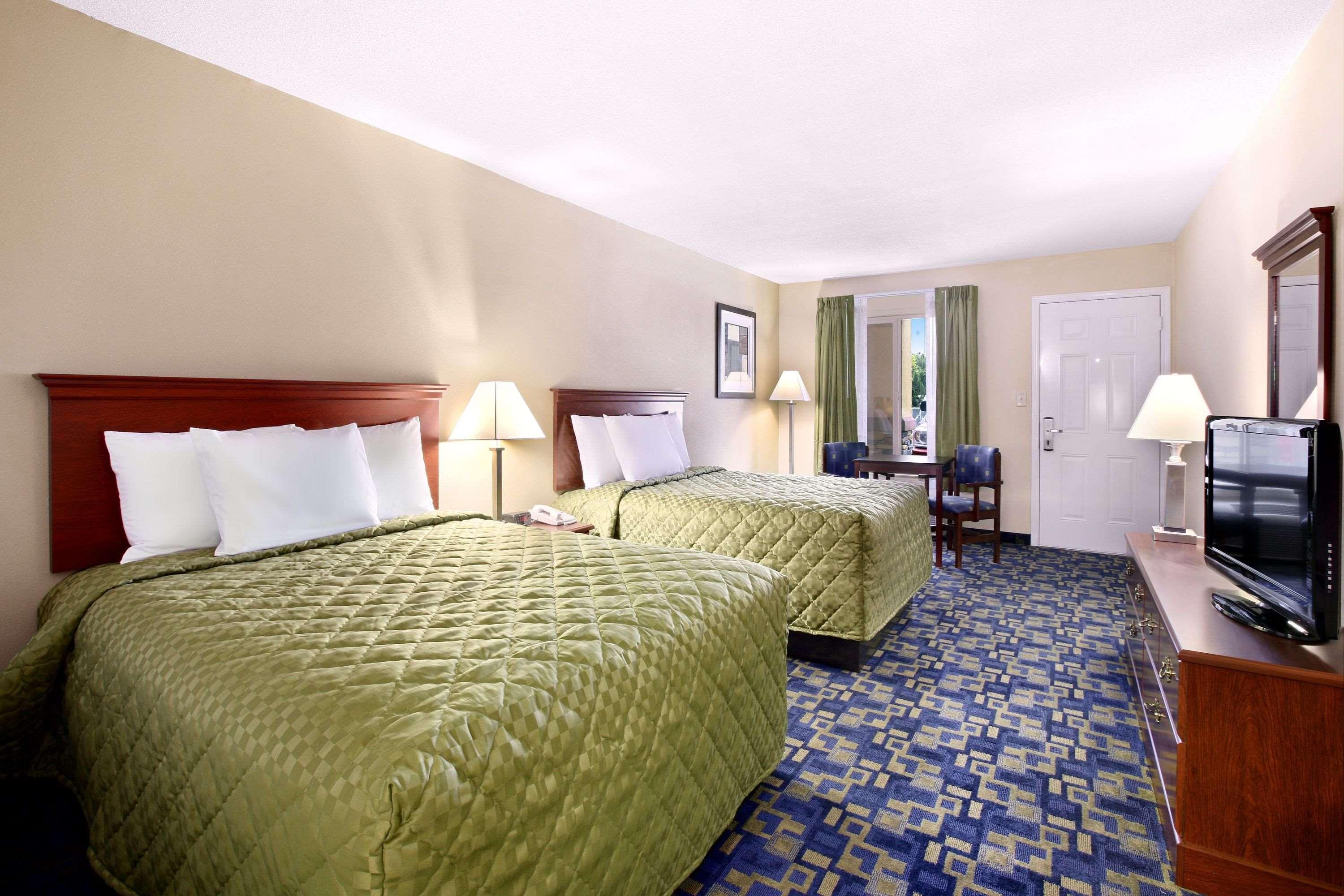 Baymont Inn & Suites Chocowinity/Washington Quarto foto